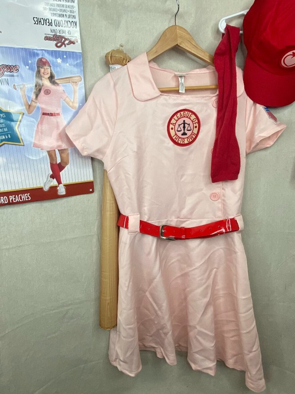 A League of Their Own Rockford Peaches Women's Medium 6-8 Baseball Costume Used